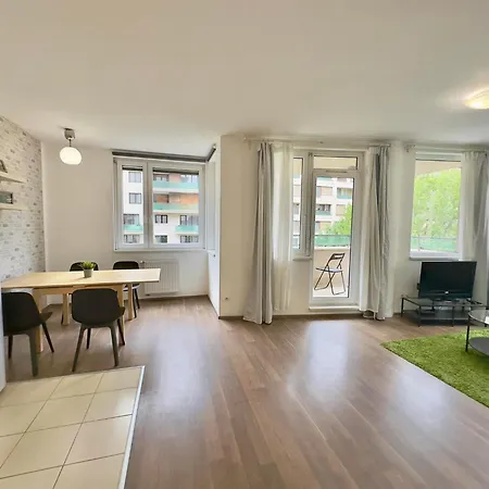 Apart Otel Corvin Center