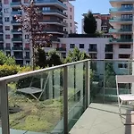 Corvin Center Aparthotel 3*