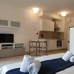 Aparthotel Corvin Center