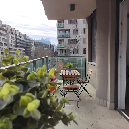 Aparthotel Corvin Center 3*