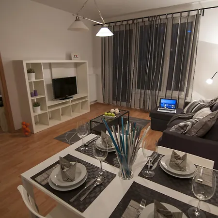Apartahotel Corvin Center
