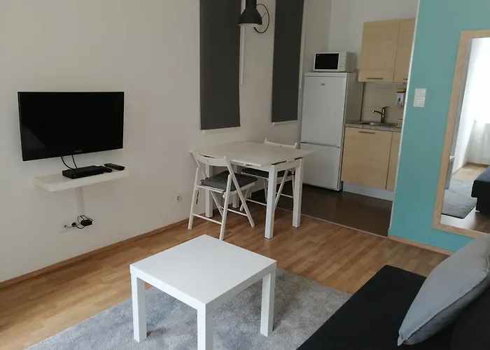 Corvin Center 3* Budapeşte