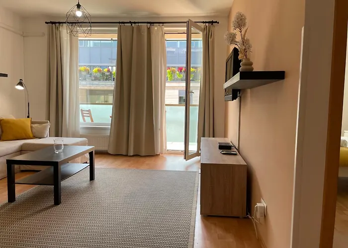 Corvin Center Aparthotel 3*