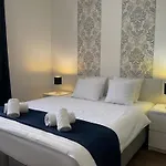 Corvin Center Apartmanhotel 3*