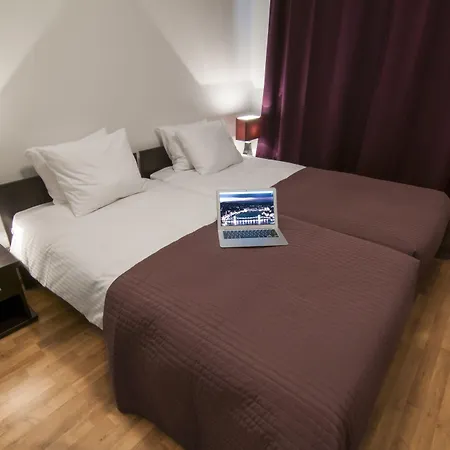 شقة فندقية Corvin Center 3*