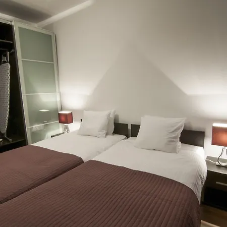 Aparthotel Corvin Center