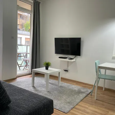 Corvin Center شقة فندقية بودابست