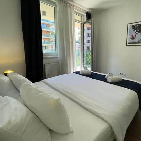 Aparthotel Corvin Center