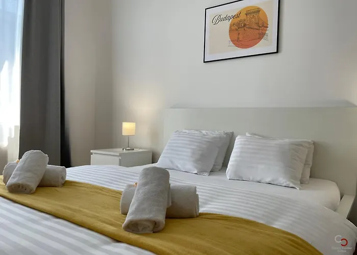 Lejlighedshotel Corvin Center 3*