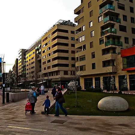 أجنحة كورفين سنتر 3* بودابست